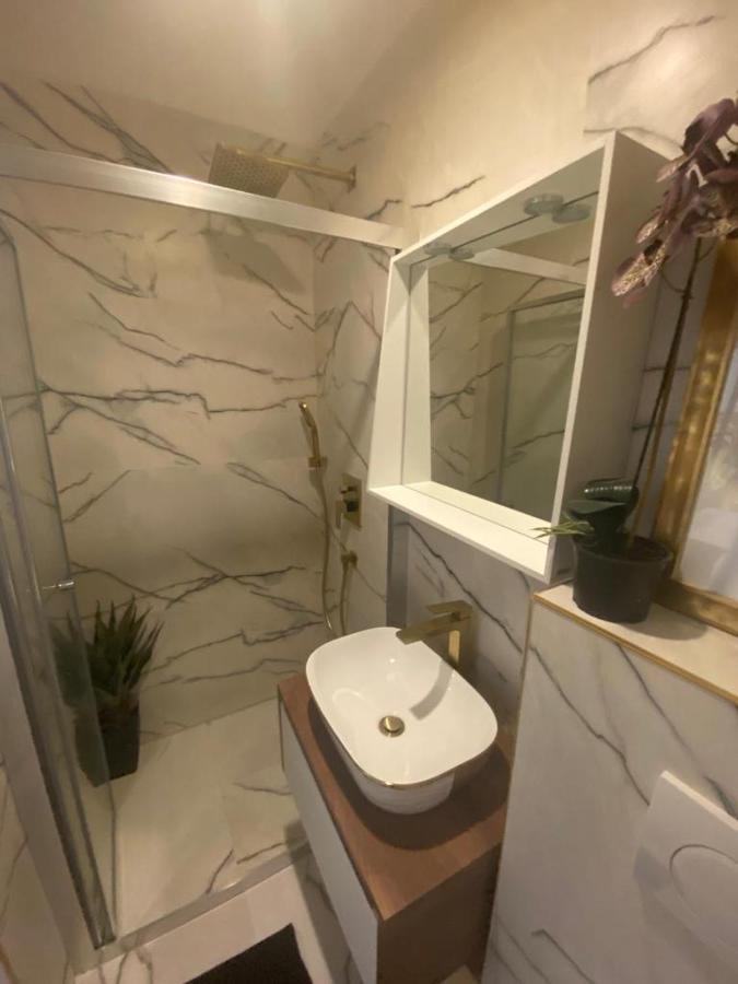 Room Lui Rijeka Eksteriør billede